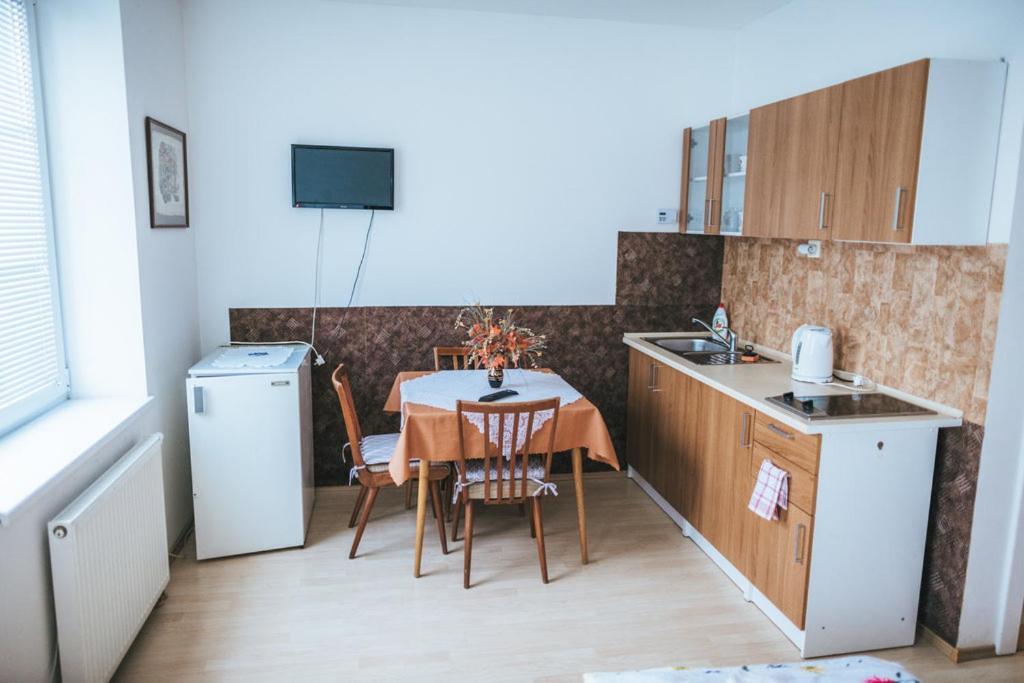 Klub U Namornika Dvůr Králové nad Labem Exteriör bild