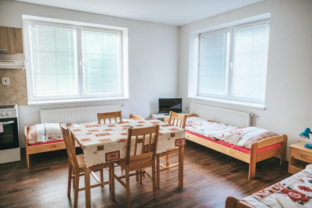 Klub U Namornika Dvůr Králové nad Labem Exteriör bild